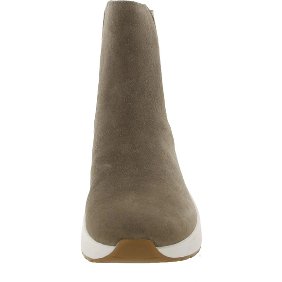 Lauren Ralph Lauren NWT Rylee Suede Slip On Sneaker Boot (8) - Picture 15 of 16